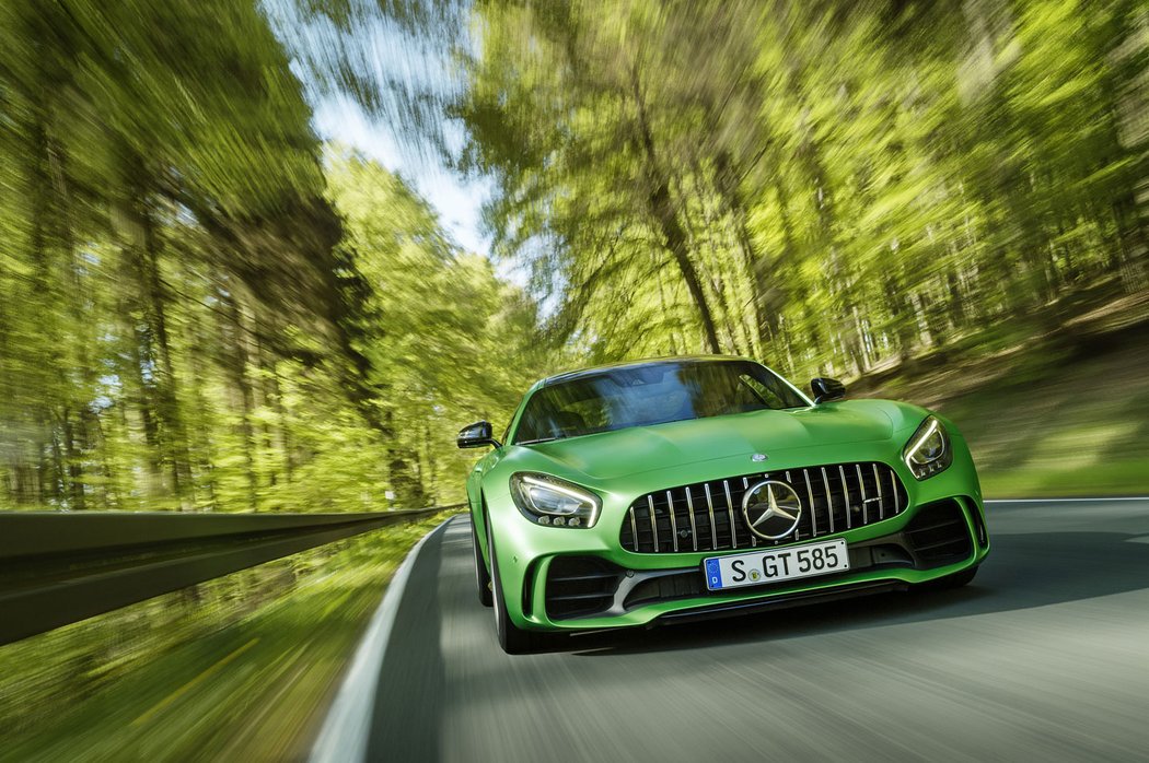 Mercedes-AMG GT R