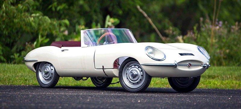 Jaguar E-Type 1961