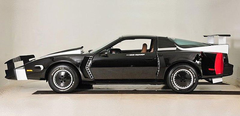 KITT Super Pursuit Mode