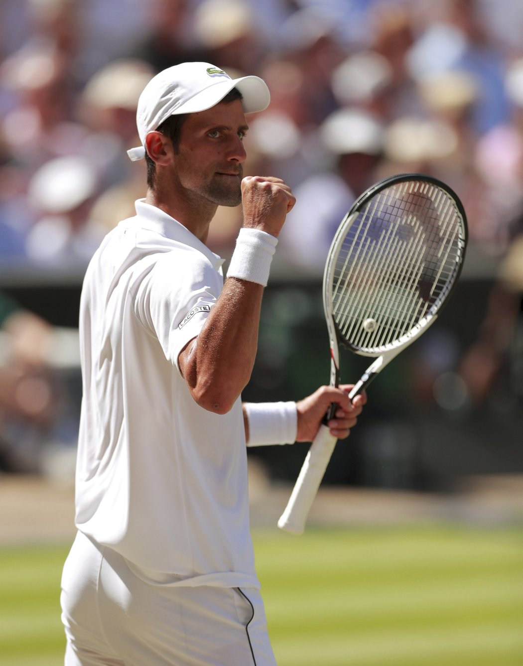 Novak Djokovič během finále Wimbledonu