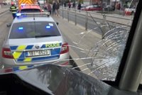 Jedna vteřina: Dívka vkročila přímo pod tramvaj! Řidička popsala, co se stalo