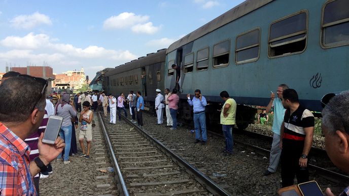 Srážka vlaků v Egyptě