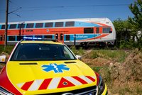V Uhříněvsi vlak srazil muže, ten na místě zemřel. Provoz na trati stál dvě hodiny