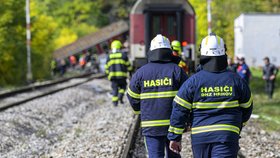 Srážka rychlíků na Slovensku.