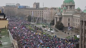 Masivní protesty v Bělehradě (15.3.2025)