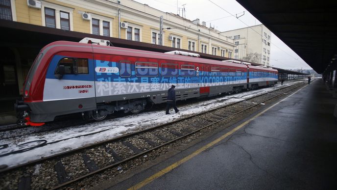 Vlak a jeho zastavení vyvolalo řadu kontroverzí