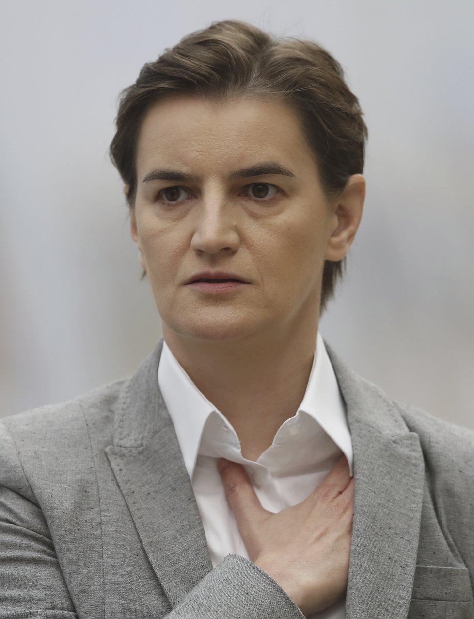 Srbská premiérka Ana Brnabičová má prvního potomka, (20.02.2019).