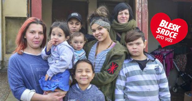 Rodina s šesti dětmi, které pomohla organizace Respondeo