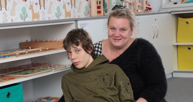 Vilém (14) má vzácný syndrom, kterým trpí jen stovky lidí na světě.
