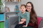 „Od odborníků pořád slyšíte,  co vaše dítě neumí a co by  mělo umět. Jde ale jen o to,  najít k němu správný přístup,“  říká Jana Šklíbová.