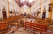 Jeden z kostelů po útoku teroristů. (21.4.2019)