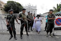 Srí Lanka po útocích blokuje sítě. „Jednoho dne budete litovat,“ hrozili muslimům
