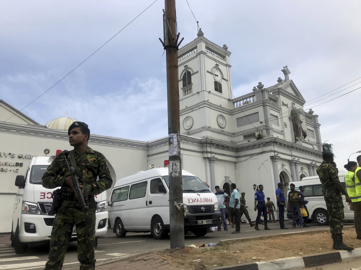 Několika kostely na Srí Lance otřásly exploze