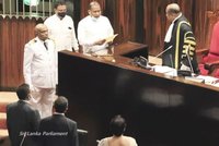 Vrah odsouzený k trestu smrti zasedne v parlamentu. Srílanský soud: Má na to právo