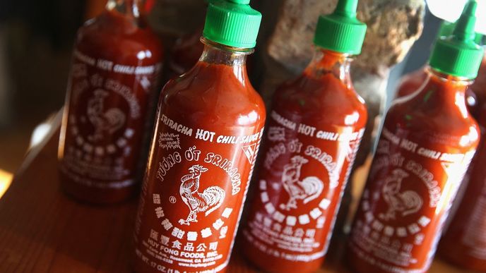 Omáčka Sriracha je známá po celém světě.