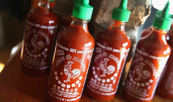 Sriracha. Příběh miliardové omáčky, kterou zná každý