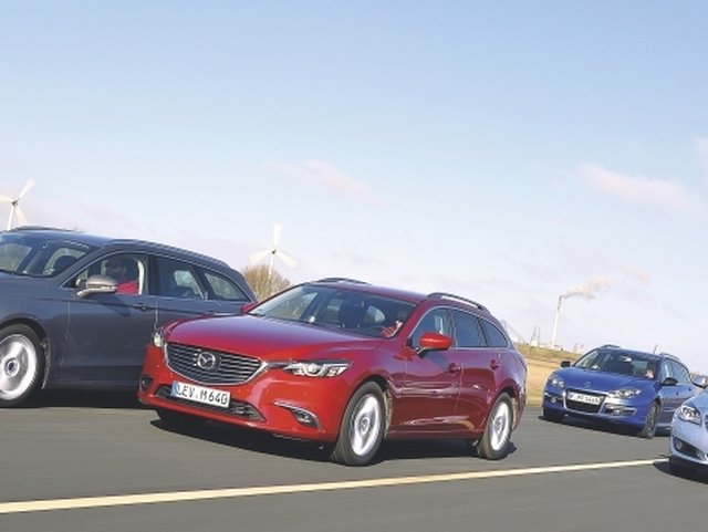 Srovnávací test Ford Mondeo Kombi vs. Mazda 6 Wagon vs. Renault Laguna Grandtour vs. Opel Insignia Sports Tourer