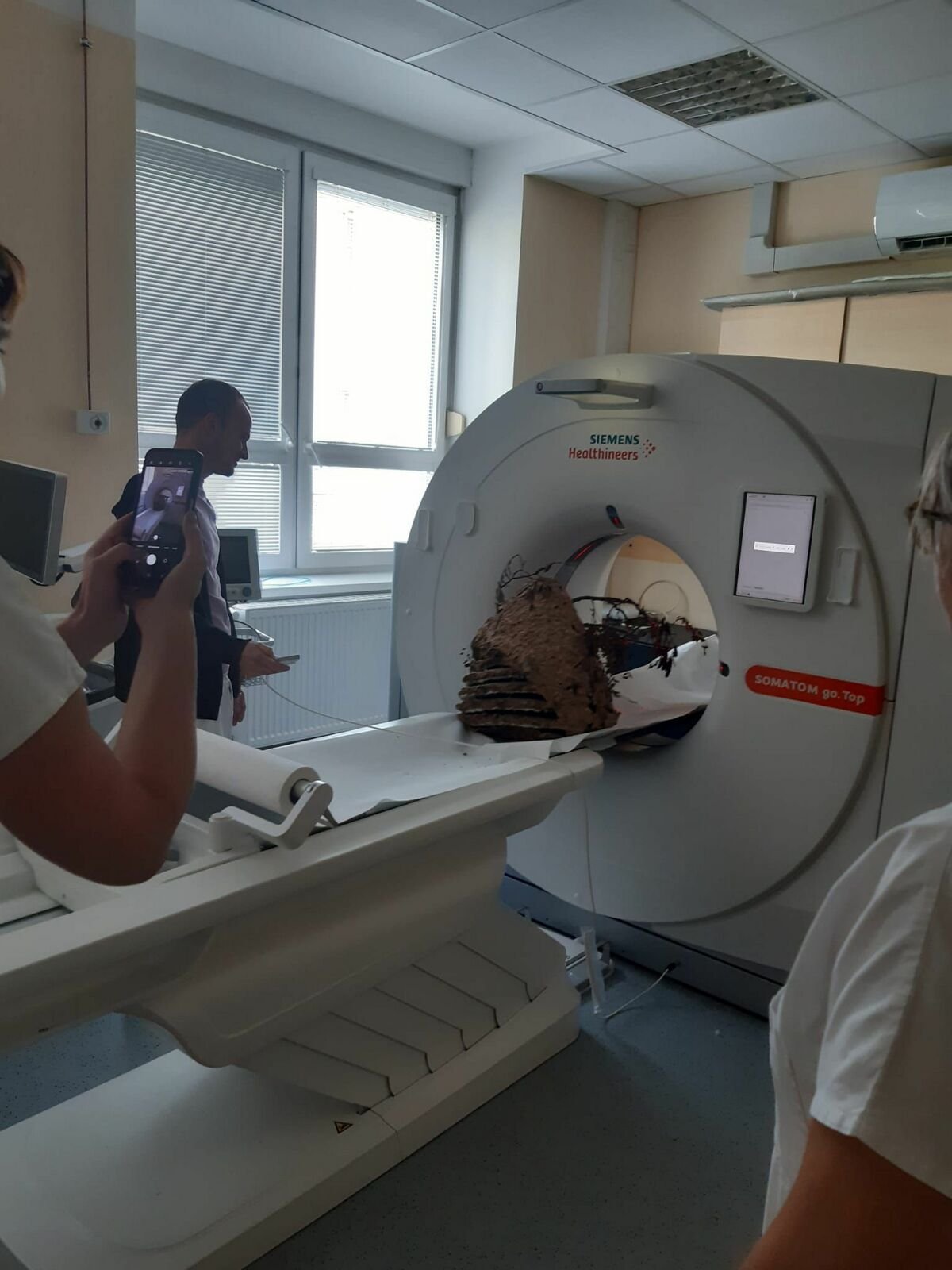 Vstupní údaje k CT analýze nastavili v plzeňské Mulačově nemocnici, jako by vyšetřovali těhotnou ženu...