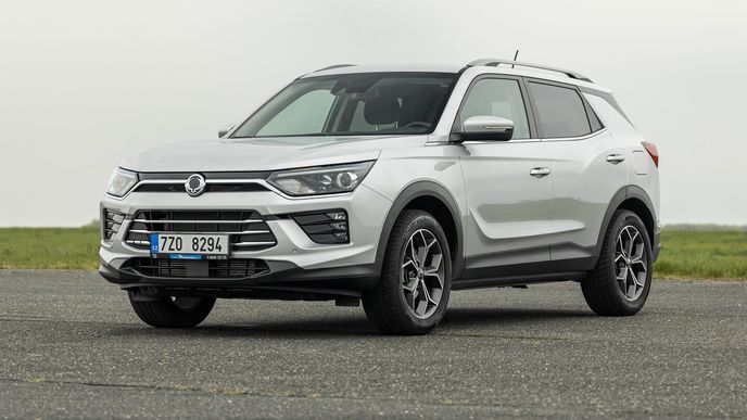 SsangYong Korando 1.5 T-GDI MT SsangYong Korando 1.5 T-GDI MT