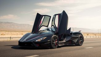 Nejrychlejší sériové auto světa jede 533 kilometrů v hodině. SSC Tuatara porazila známější konkurenty 