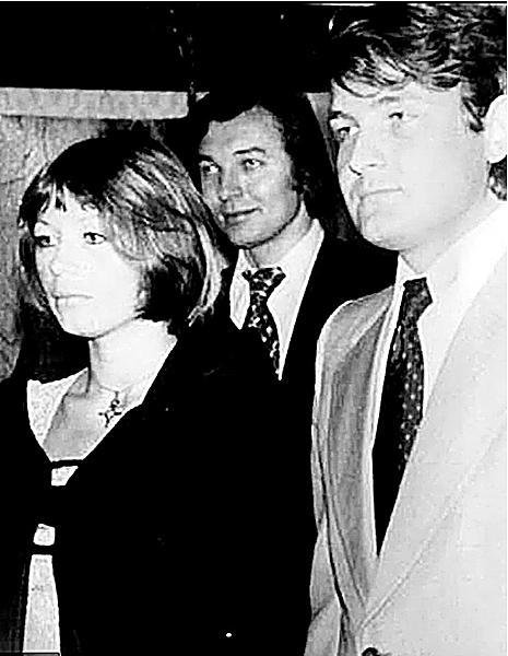 1974: Na svatbě s Láďou šel Aně za svědka Karel Gott.