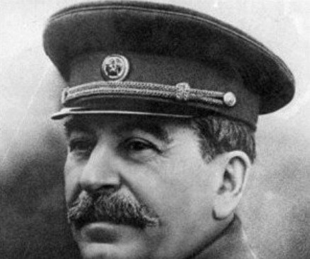 Josef Vissarionovič Džugašvili alias Stalin