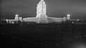 Praha - Letná; Pohled na pomník J.V.Stalina ( autor Otakar Švec) před odhalením -při slavnostním osvětlení