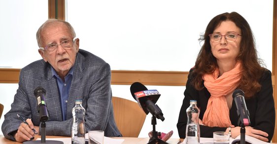 Vina ombudsmana Křečka: Odmítá protežovat menšiny na úkor většiny