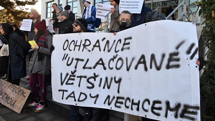 Snímek z protestu proti ombudsmanovi Křečkovi v Brně 20. února 2020.