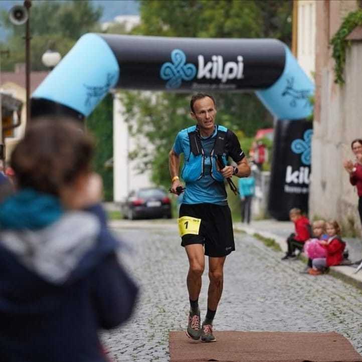 Vážil 108 kilo. Dnes je Stanislav Najvert několikanásobný medailista z republikových šampionátů v dlouhých bězích a čtyřnásobný vítěz Beskydské sedmičky.