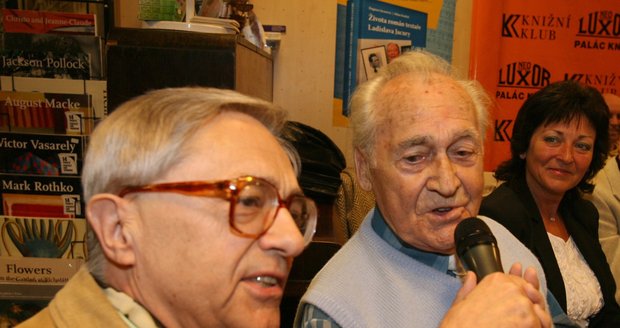 Ve věku 96 let zemřel 16. dubna nestor českých zpěváků Standa Procházka.