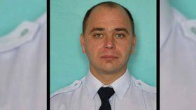 Odvážný hasič Stanislav Votava byl nalezen mrtvý.