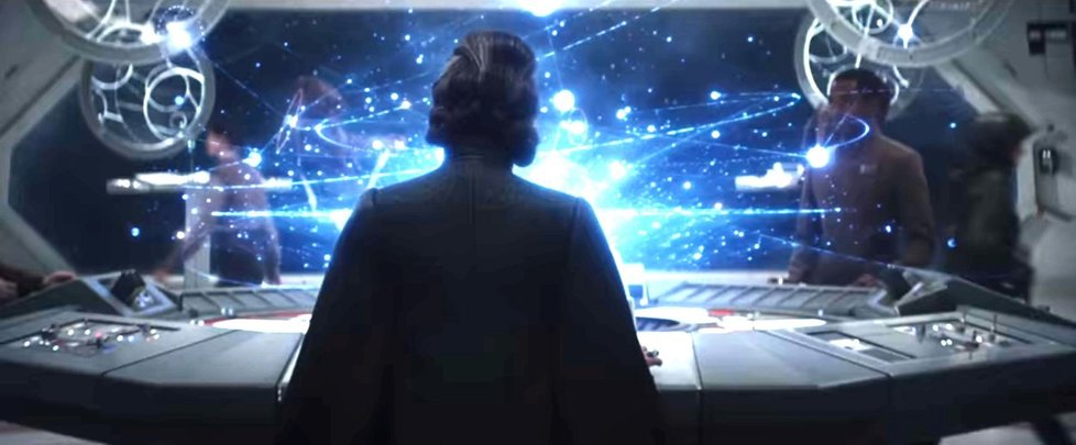 V americkém Orlandu byl 14. dubna 2017 poprvé promítán trailer k novým Hvězdným válkám, filmu Star Wars: Poslední z Jediů.