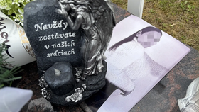 Hrob zavražděné Míši (†17)