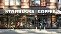 Americký kavárenský řetězec Starbucks odchází po téměř 15 letech z ruského trhu