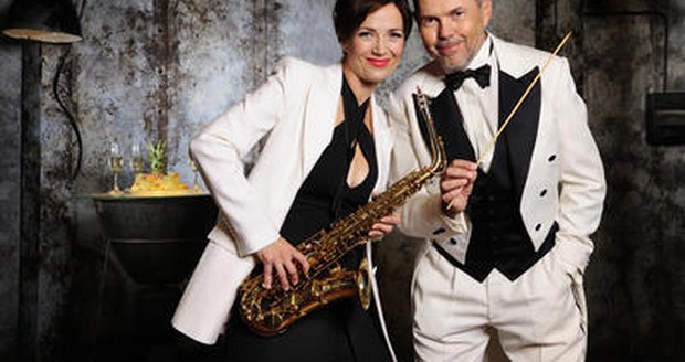 Stardance moderátoři: Tereza Kostková a Marek Eben