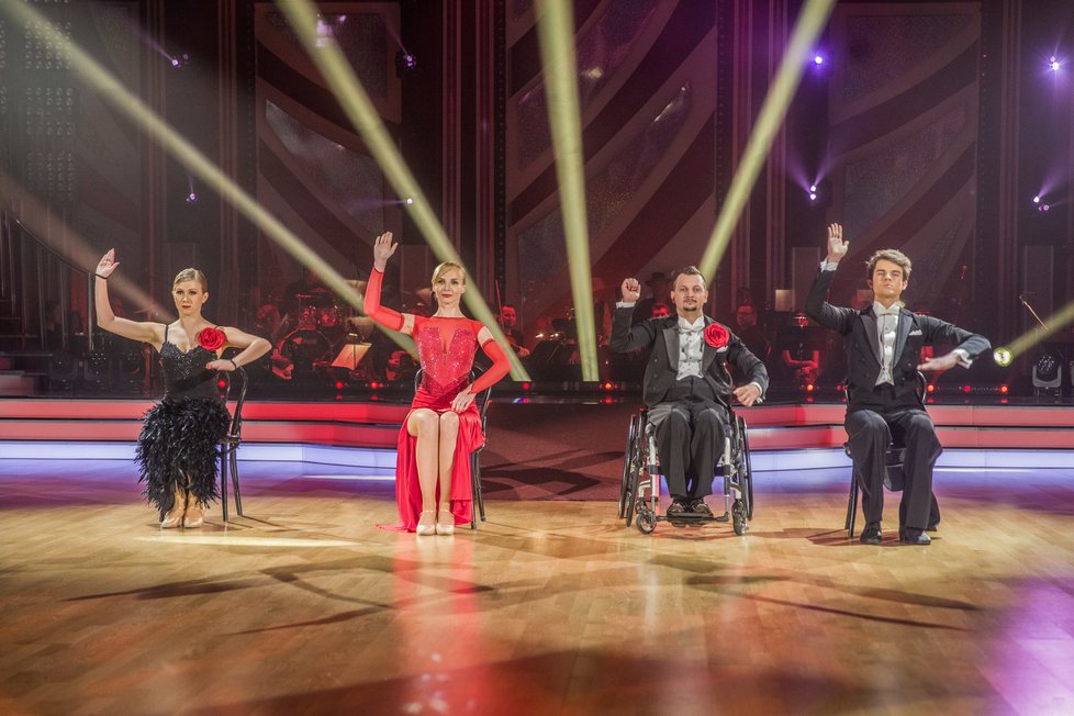 7. taneční večer StarDance byl ve znamení Paraple