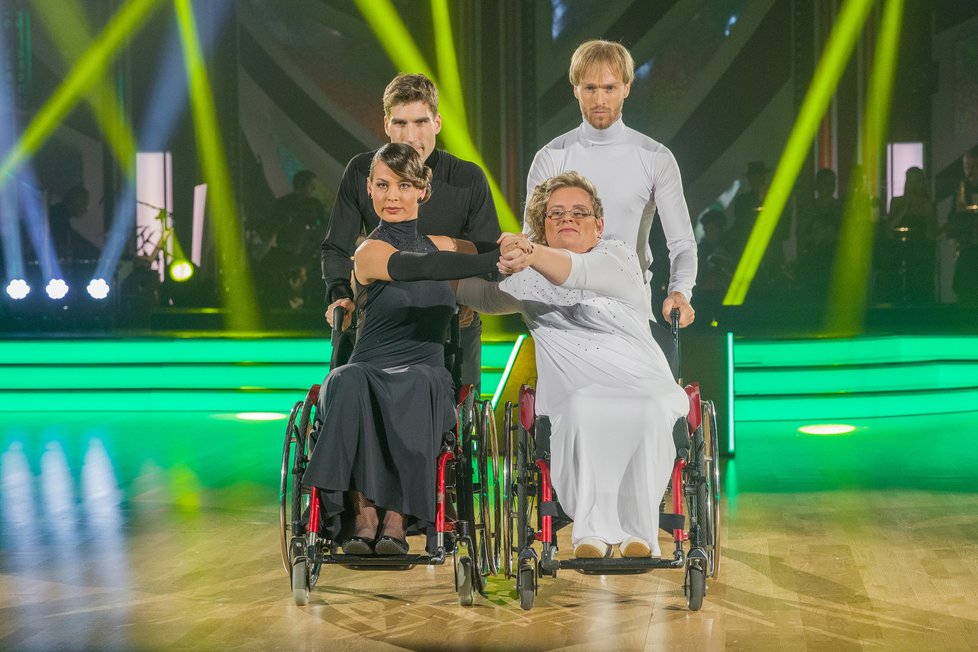 7. taneční večer StarDance byl ve znamení Paraple