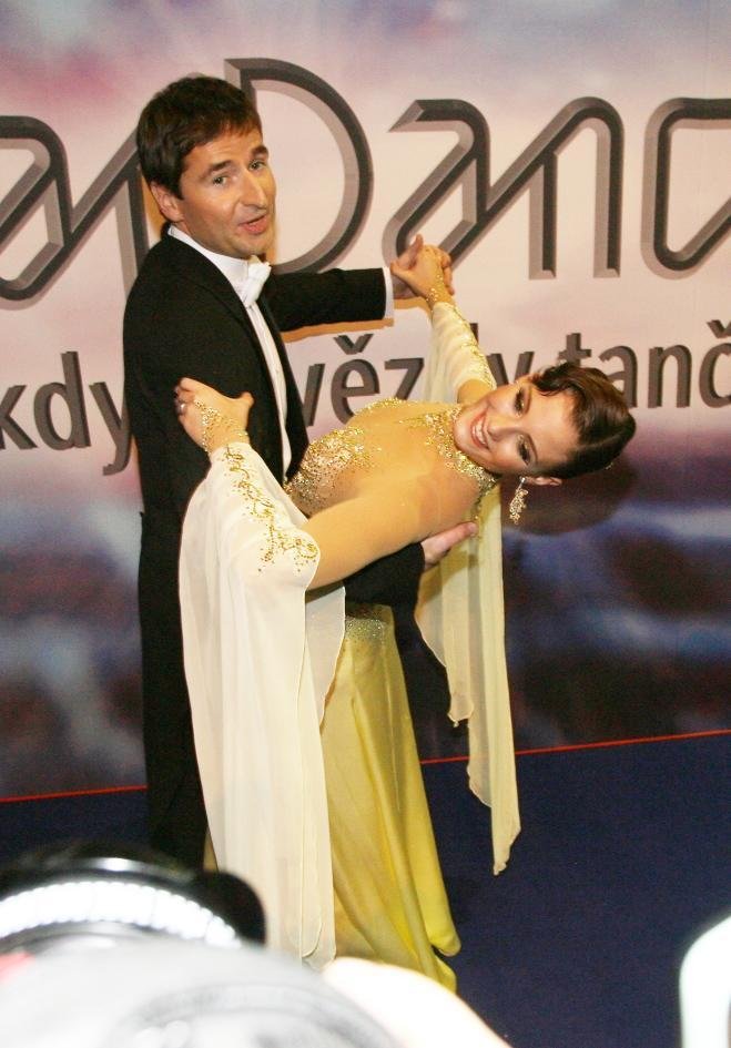 Moderátor Robert Záruba tančil s Vandou Dětinskou.