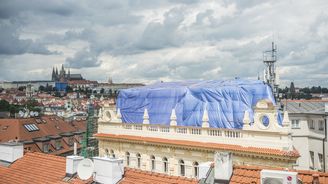 Firma významných advokátů staví načerno v historickém centru Prahy