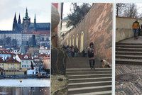 Místo, kde maloval Zrzavý a vyhrával Hašler: Na Pražský hrad vedou Zámecké schody. Kde vzaly svůj název?