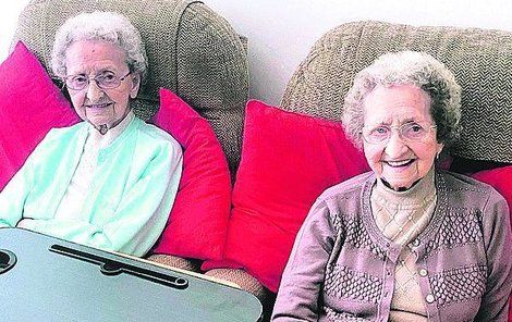 Doris a Lilian (95) jsou britskou mediální senzací.