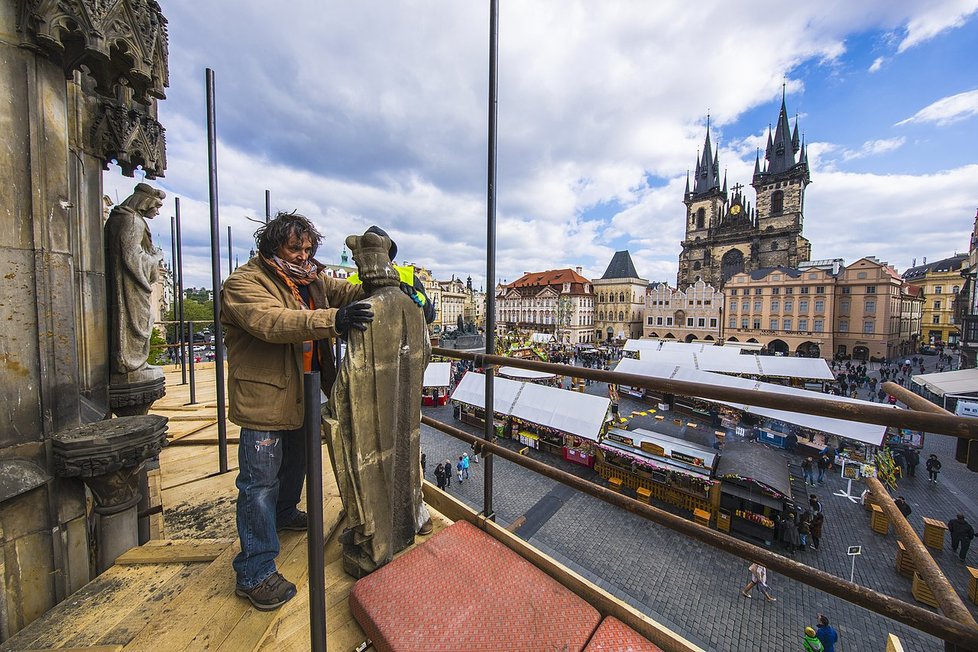 Rozsáhlá rekonstrukce budovy Staroměstské radnice vyšla pražský magistrát na 9,4 milionu korun.