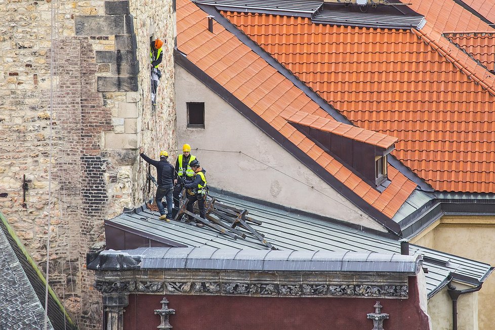 Rozsáhlá rekonstrukce budovy Staroměstské radnice vyšla pražský magistrát na 9,4 milionu korun.