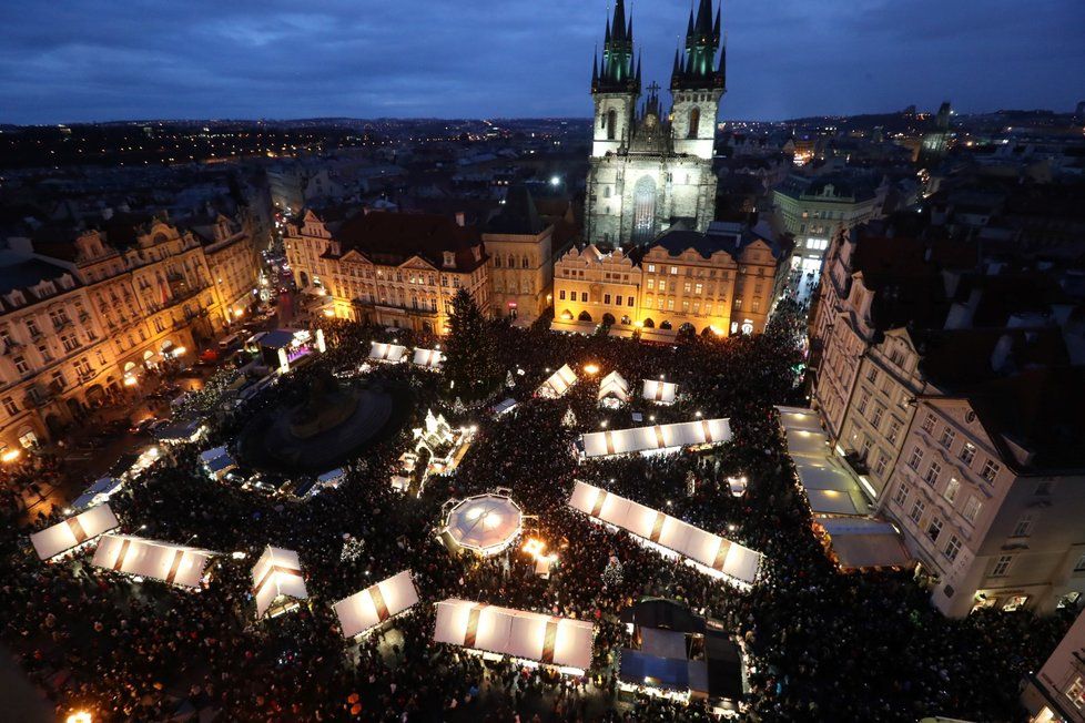 Vánoce na Staroměstském náměstí.