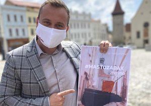 Starosta Znojma Jan Grois (40, ČSSD) představuje kamapaň na oživení cestovního ruchu.