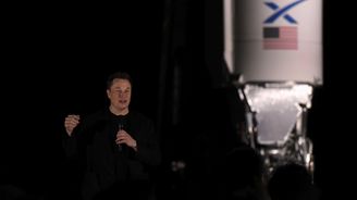 Muskův SpaceX nabídl další akcie, hodnota firmy přesahuje 175 miliard dolarů