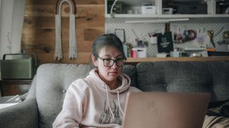 V on-line světě číhá spousta nebezpečí. Umíte si nastavit pravidla, která vás ochrání? V on-line světě číhá spousta nebezpečí. Umíte si nastavit pravidla, která vás ochrání?