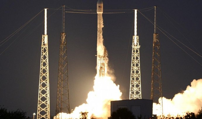 Start rakety Falcon 9 firmy SpaceX