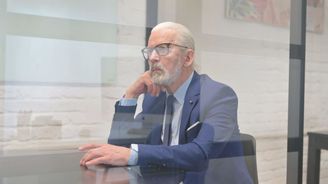 Odchod do důchodu o tři roky dřív: Tabulka ukazuje, o kolik měsíčně přijdete. Kdy se to přesto vyplatí? Odchod do důchodu o tři roky dřív: Tabulka ukazuje, o kolik měsíčně přijdete. Kdy se to přesto vyplatí?